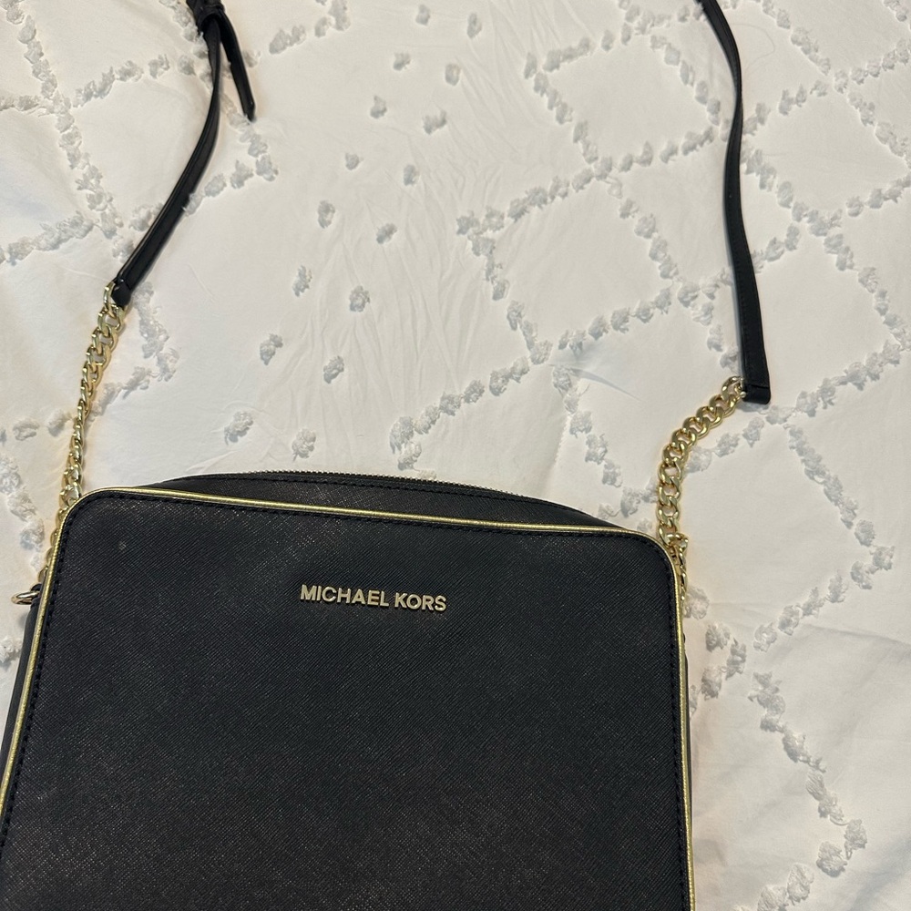 Elegant Michael Kors Black and Gold Shoulder Bag- Crossbody